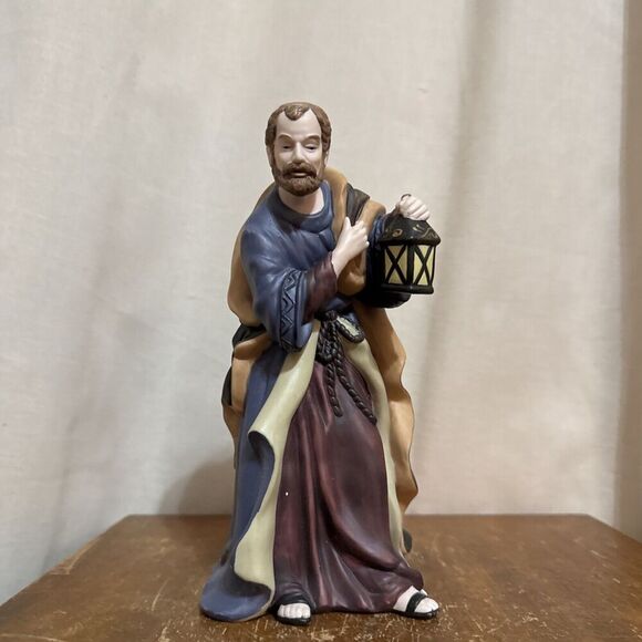 Joseph With Lantern 8" Replacement Part Costco Kirkland Nativity‎ Figure 75177 - Picture 1 of 10